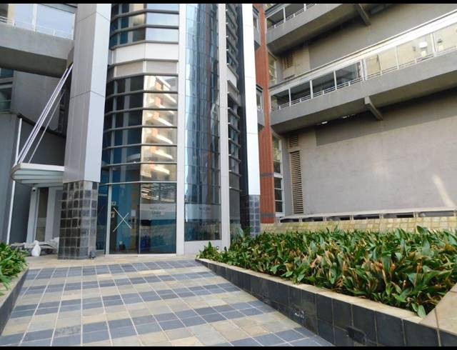 3 BEDROOM APARTMENT FOR SALE IN POINT WATERFRONT